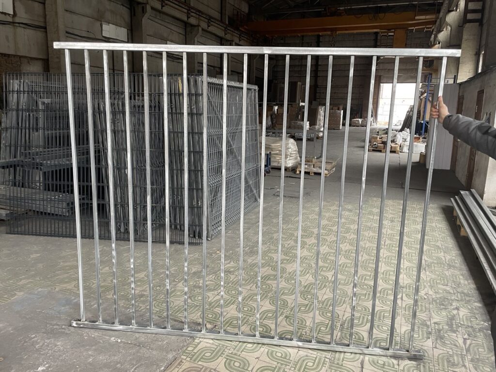 Паркан тип B
